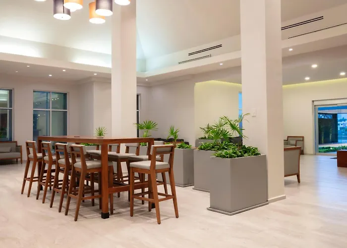 Hotel Krystal Urban Monterrey San Jeronimo
